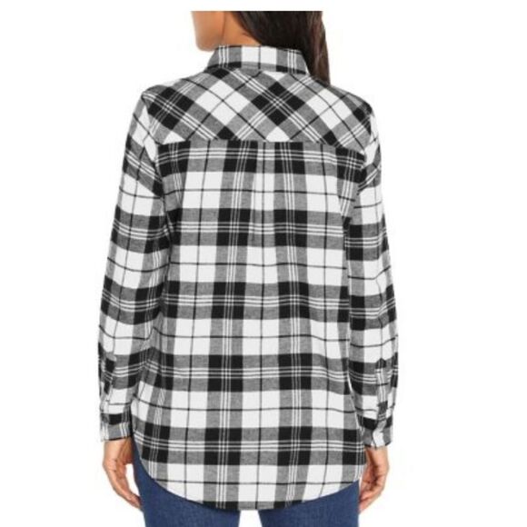 New Gap Ladies Relaxed Fit Flannel black white plaid flannel button small S NWT - Picture 3 of 11